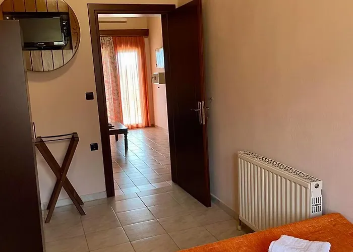 Hotel Ariadni 3*