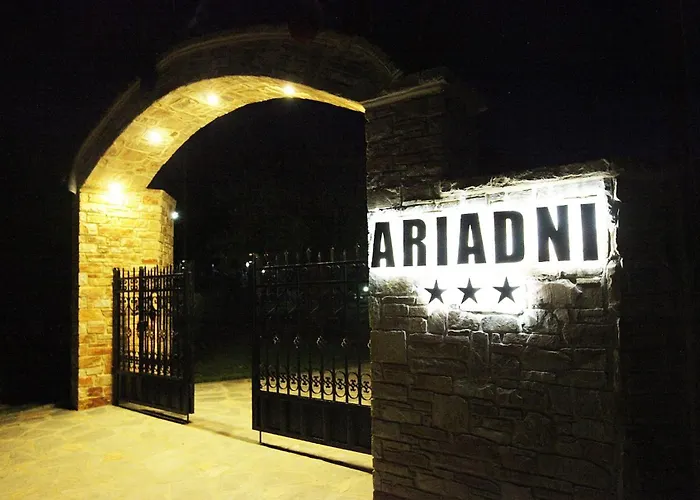 호텔 Ariadni 3*