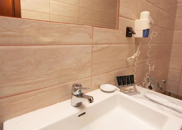 Hotel Ariadni 3*